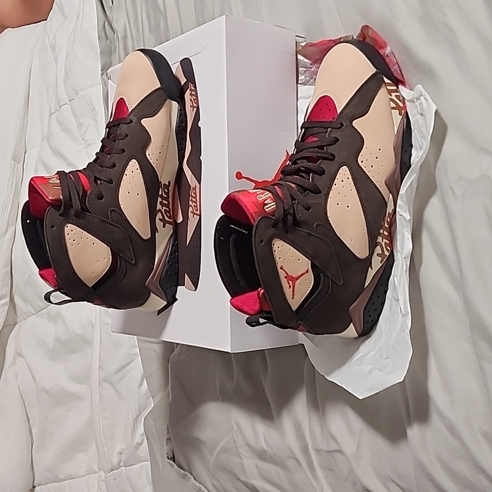 Jordans 7's Patta